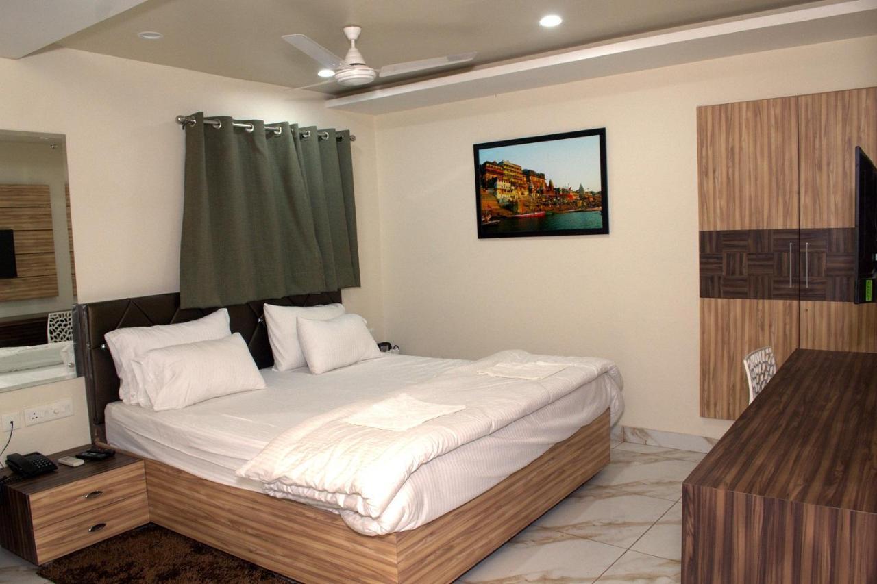 Hotel Tamilnadu Kashi Varanasi Exterior photo